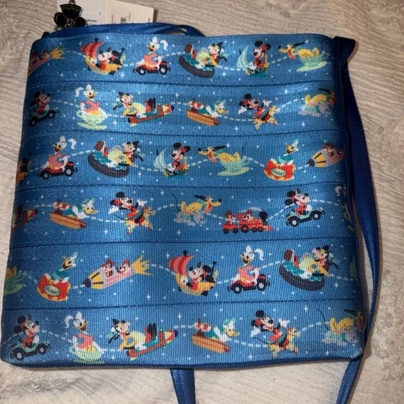 Disney Harvey's Play N' Park Crossbody Bag - Picture 9 of 9